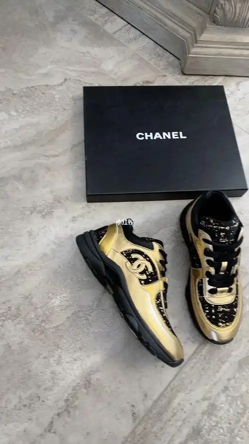chanel内购黑金女士运动鞋休闲鞋