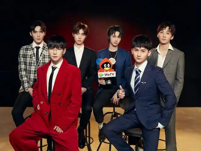 陈情令男团泰国跨年,集体选择中国红造型,却不告诉李泊文