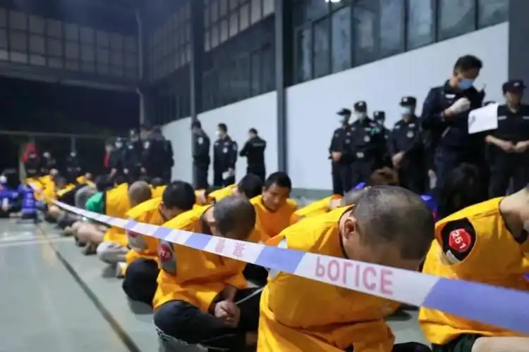 73万人,铲除本地涉诈窝点2700余个,直接返还群众被骗资金1.