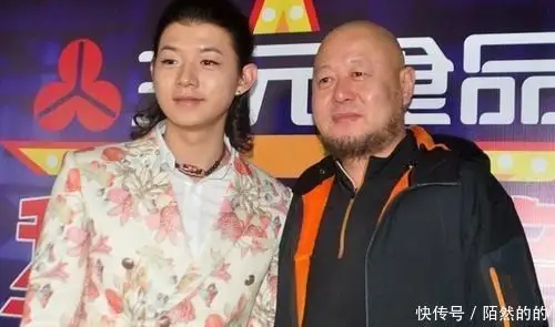 有种"整容"叫火风儿子,剪掉长发后判若两人,网友要这样早红了!