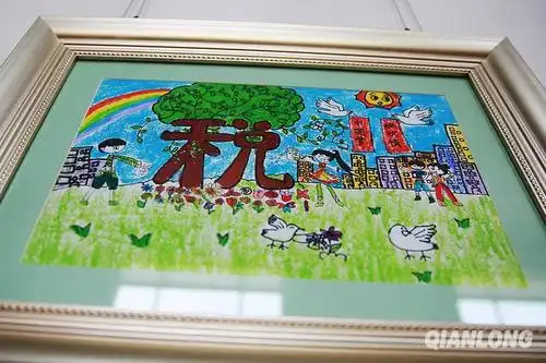 5月27日,"中国梦·税收情书画大赛"一等奖作品《税收为民》.