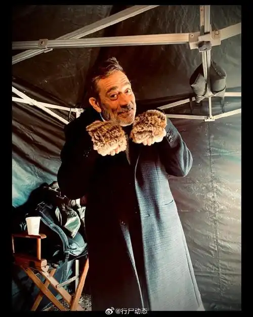 【#行尸资讯#】最新动态:尼根男演员jeffrey dean morgan杰弗里·迪恩