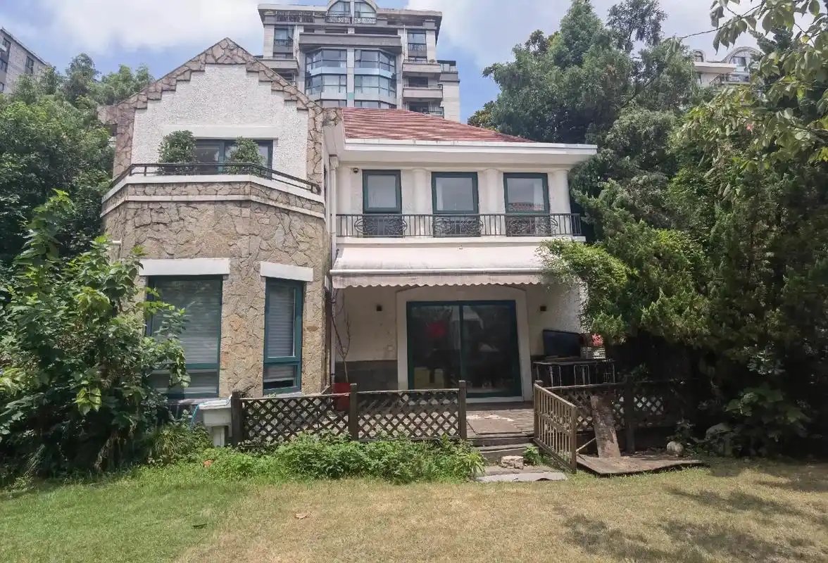 长宁西郊,龙柏花苑,独栋别墅出售.长宁西郊,龙柏花苑,独栋别 - 抖音