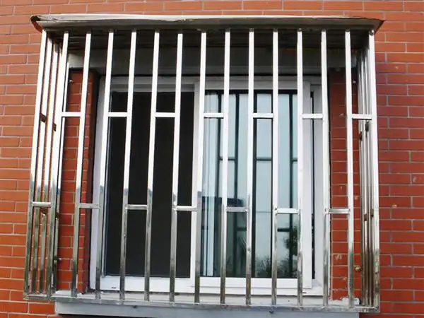 不锈钢防盗窗好吗  不锈钢防盗窗怎么清洗