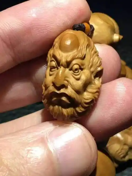 鼓掌马良老师本工福利挂脖十八罗汉留刀痕雕刻