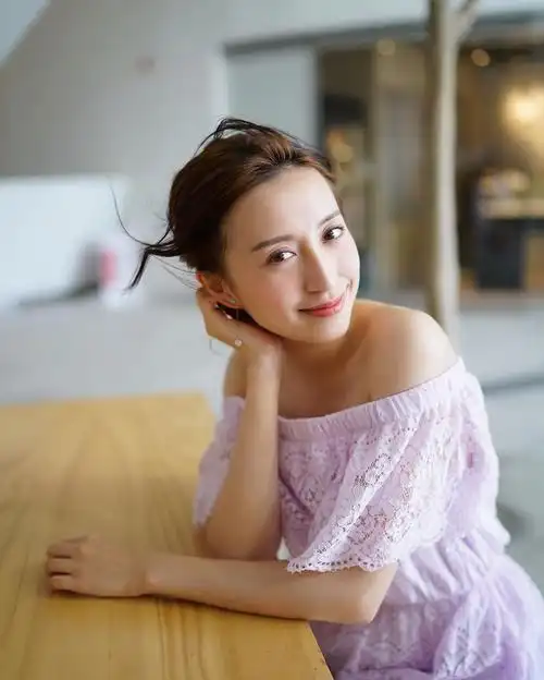 够拼!香港网红爆龚嘉欣为当视后放弃嫁豪门,称大马当地本来已收到婚讯