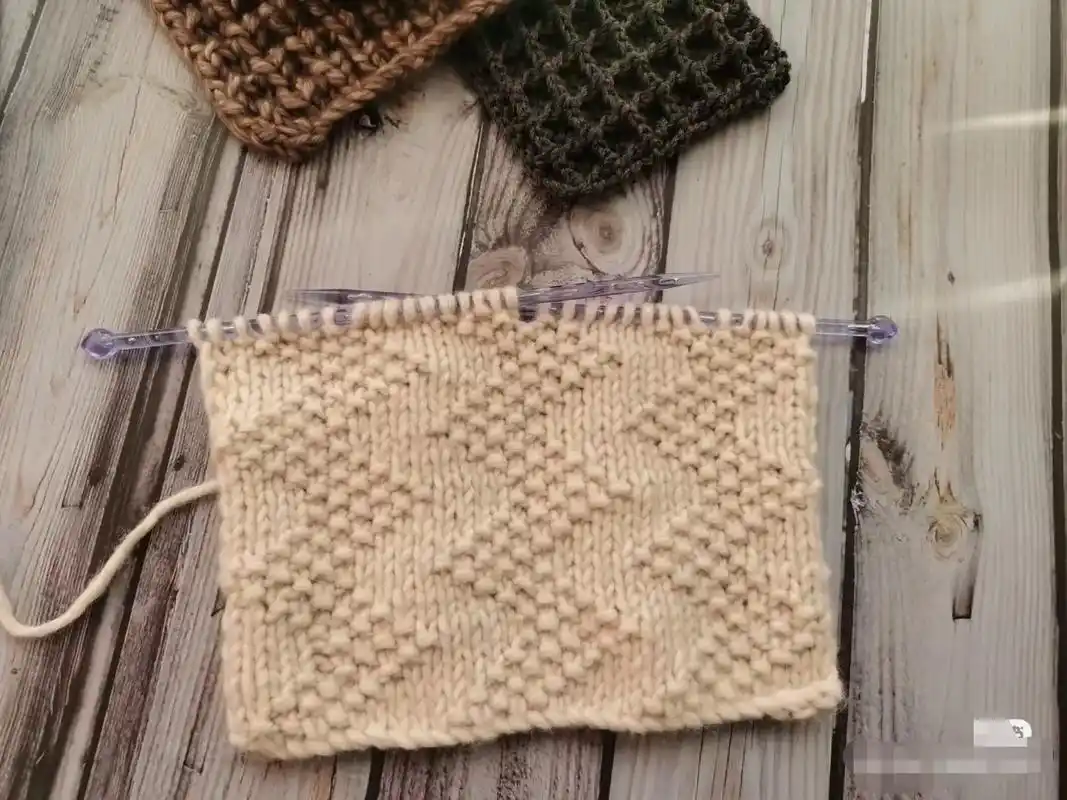 一款超美超好看的粗毛线编织的立体菱形花图解来了,你喜欢吗? - 抖音