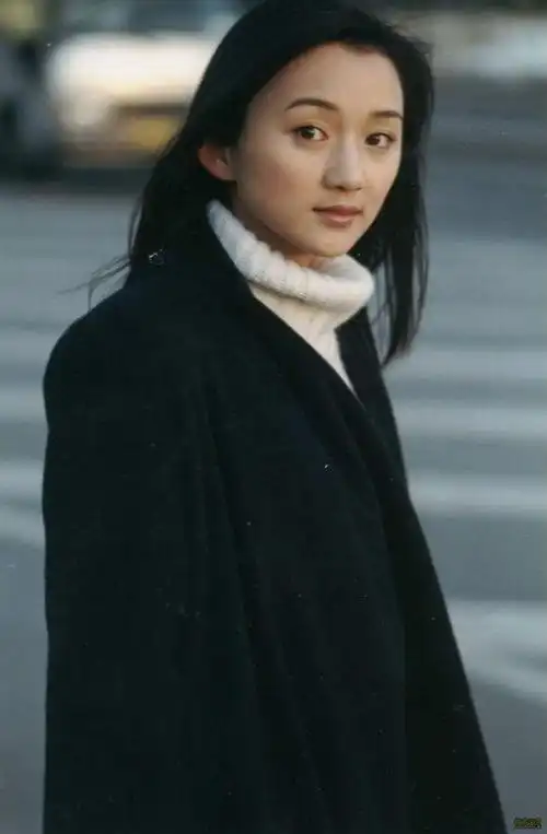 演《侠客行》惊艳观众,成美过"女一"代表人物|吴健|章艳敏|人物_新浪