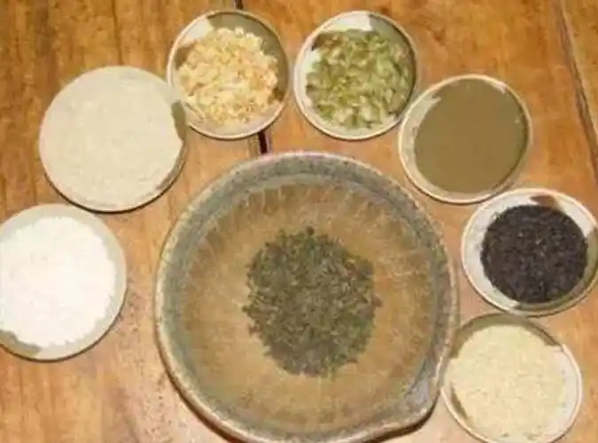 正宗擂茶产自常德常德擂茶源自桃花源