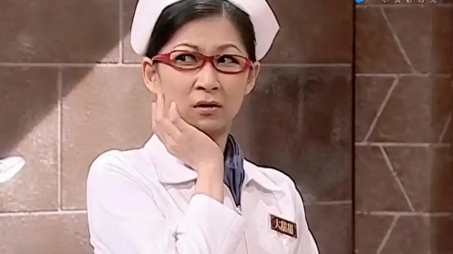 【一点资讯】祈望胖女孩要穿裙子参加活动,亲爸漂亮衣服有,可她合适穿