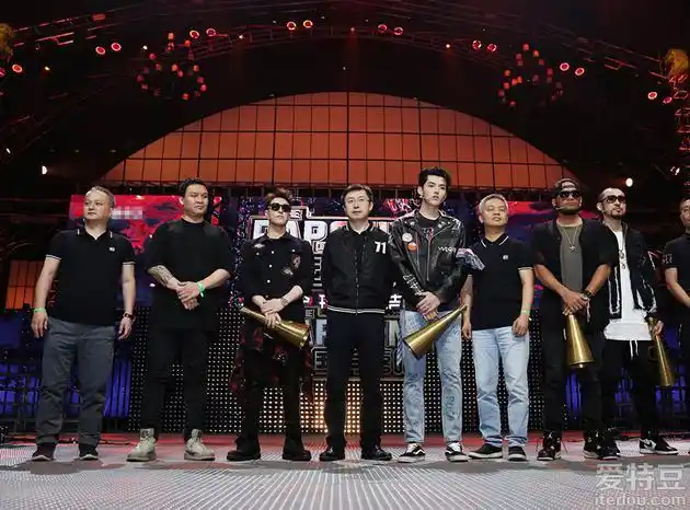 音乐选秀《中国有嘻哈》潘玮柏任制作人