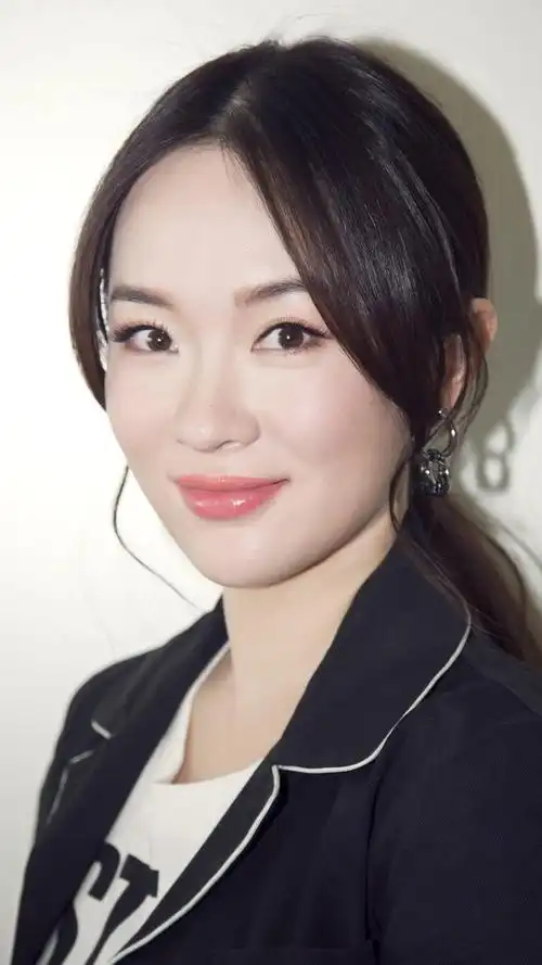 霍思燕美图,御姐风范展现的玲离尽致!