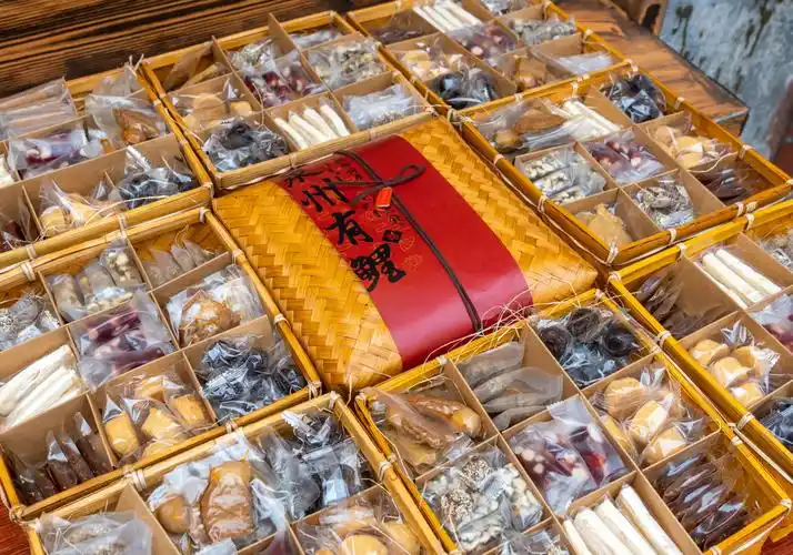 泉州旅行|特产伴手礼|年货必备老字号探大钱