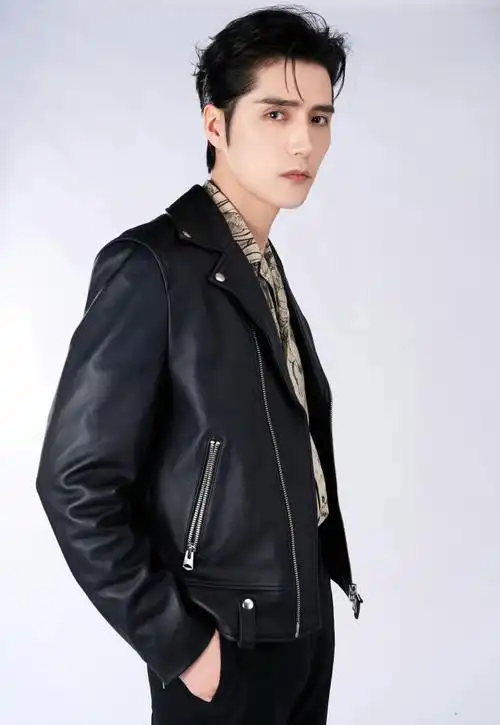 阿云嘎爱乐之都天赐的声音连播多重身份展现歌者心声