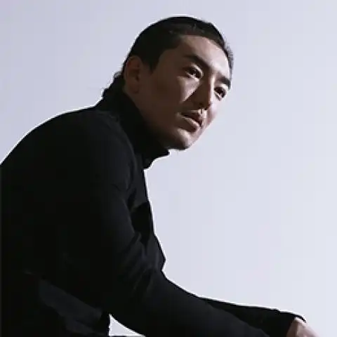 新疆:歌手亚森.