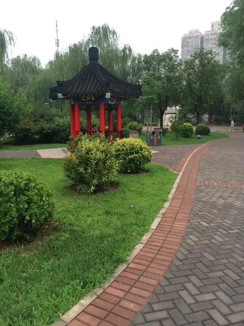 北京市顺义区示范区怡园公园