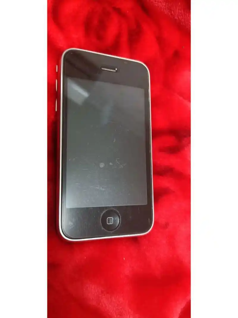 iphone2代失而复得 竟然在收拾杂物时无意翻到了这台老爷机0599