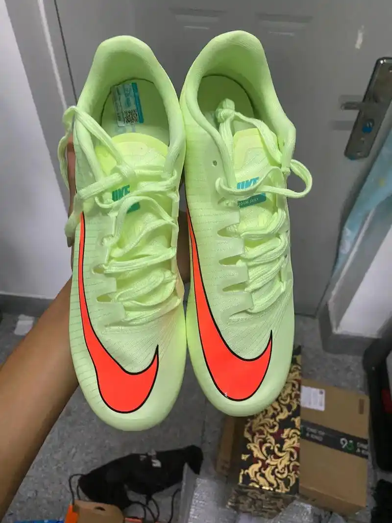 牛油果配色,fly3钉鞋真的是很普及 - 抖音