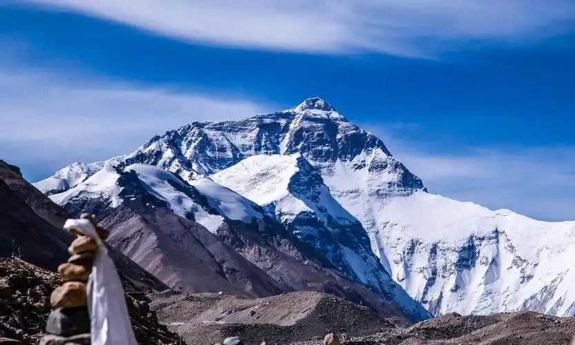 这就是珠穆朗玛峰珠峰峰顶,大地之母!