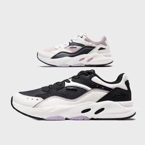 特步运动休闲女鞋2020秋季新款老爹学生复古潮鞋运动休闲鞋