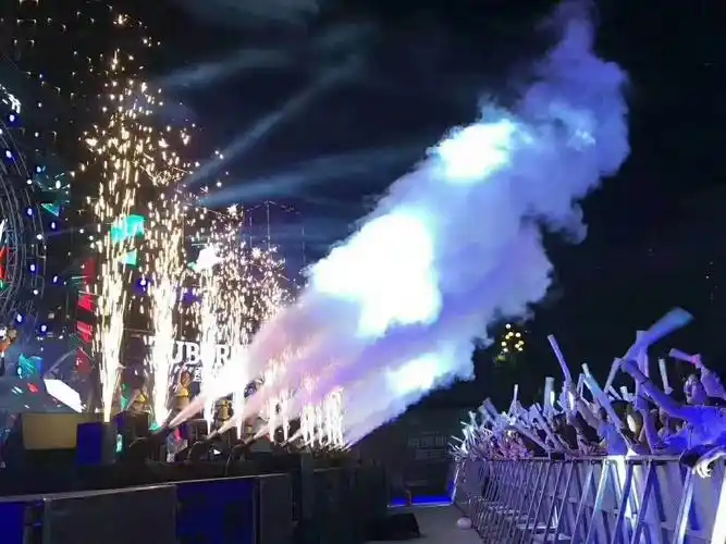 杭州金典文化 气柱喷烟机 舞台喷烟机