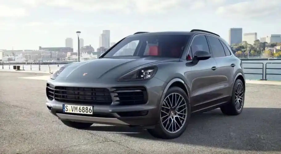 2022款cayenne石英灰外观黑色波尔多红内