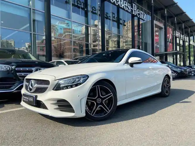 梦车c260两门轿跑