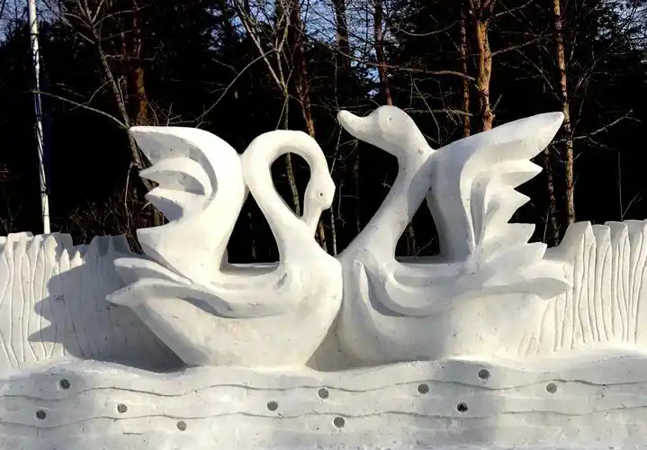 东方红林业局第四届雪雕展(2021)承办单位:公共事业管理局