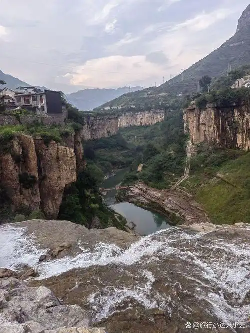 来长治虹梯关大峡谷景区!