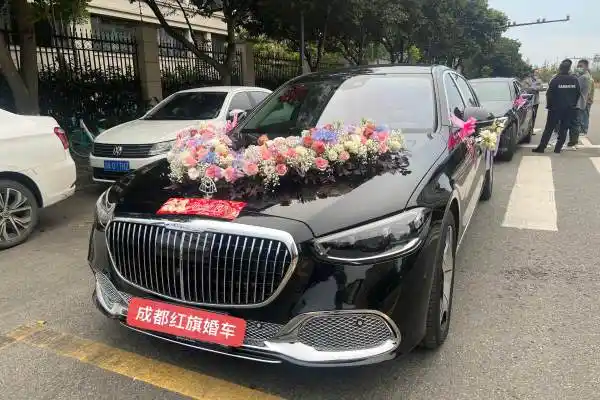 奔驰迈巴赫s480车队-成都婚车租赁-全民榜单