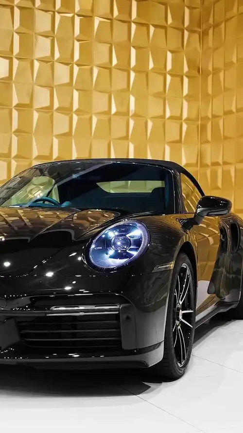 第一眼就能把你吸引住的保时捷911turbos敞篷