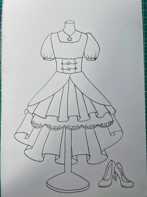 礼服简笔画