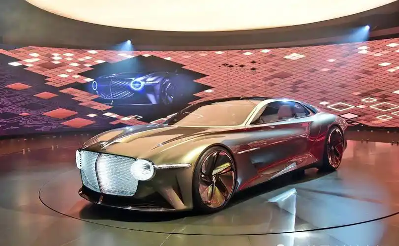 宾利大型gt概念跑车亮相,奢华,覆盖,未来感充足,三座设计_搜狐汽车