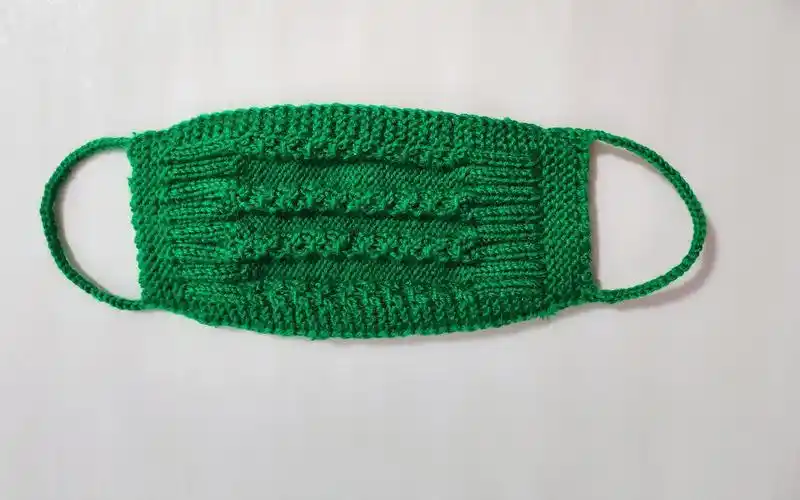 手工编织铜钱花口罩一面布上半部分编织过程自己动手不错