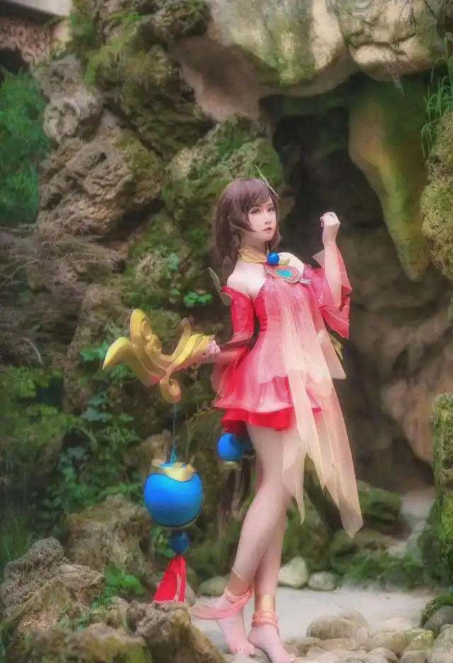 王者荣耀cos 史上最长大长腿 大乔