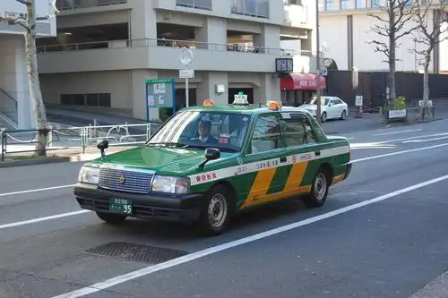 东京出租车行业对雇用外国员工松绑 日之丸交通成第一个吃螃蟹的人