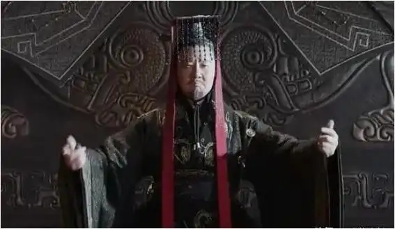 秦孝文王赢柱,他的存在感相较于父亲昭襄王嬴稷,孙子始皇帝嬴政甚至在