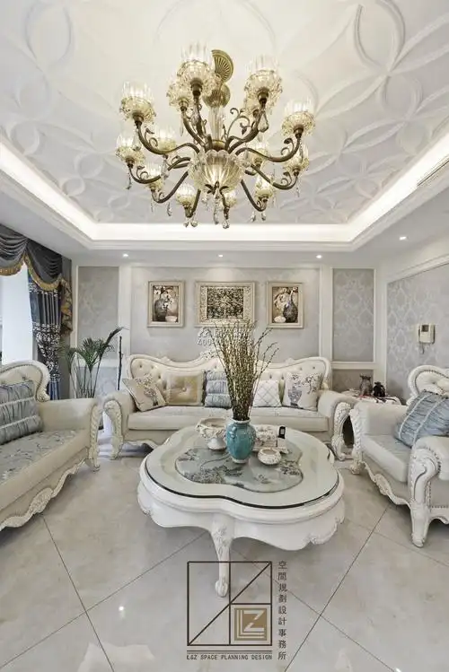 八方小区360平方米欧式风格复式户型客厅装修效果图