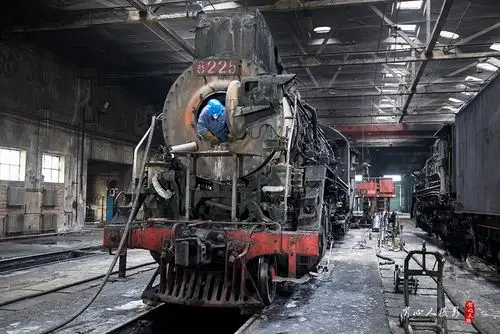 哈密三道岭蒸汽机火车