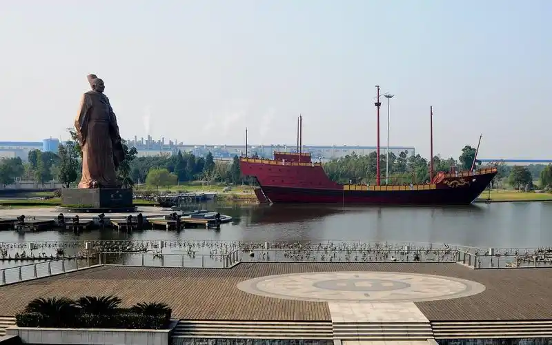 万里长江第五十八镇天下粮仓郑和七下西洋起锚地万家之邑