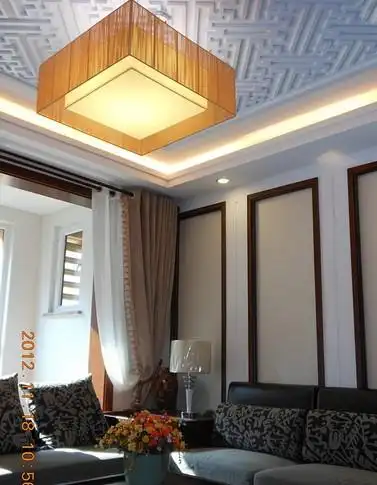 客厅天花板装修效果图:这个吊顶有没有显得高端大气啊.