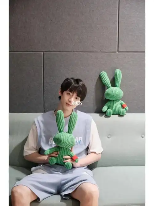 周子杰和plabit同框