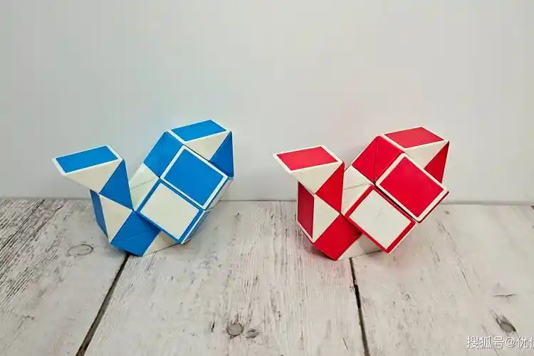 24段魔尺教程变天鹅魔尺变动物系列简单易学慢动作教会你