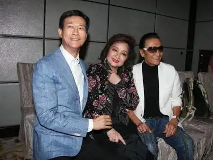 69岁殿堂级歌手徐小凤近照曾为事业放弃婚姻今依然单身