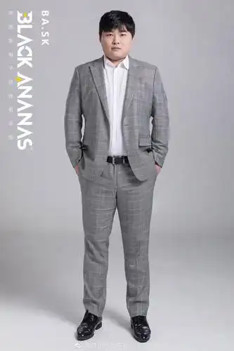 战队定妆照ba篇skc位出道一诺问好顶得住