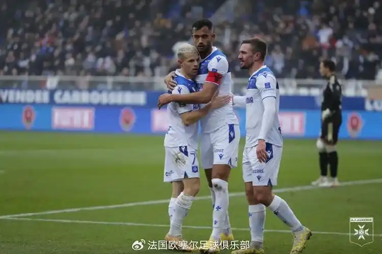 重回法甲,属于欧塞尔的蓝白新篇——竞技场