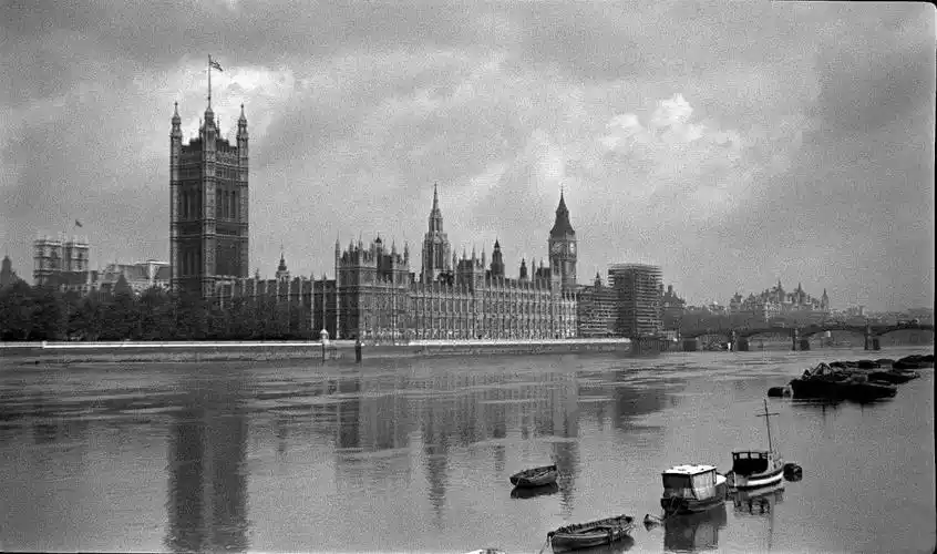 英国摄影师拍的20世纪30年代老照片.