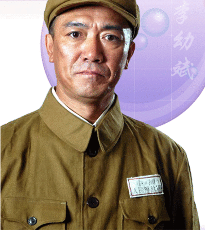 然而并不是所有人都能在漩涡中独善其身,李幼斌也不得不向流量妥协.