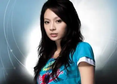 她曾是飞儿乐队主唱,16年后被退团,没有飞儿谁看那两个洗剪吹?