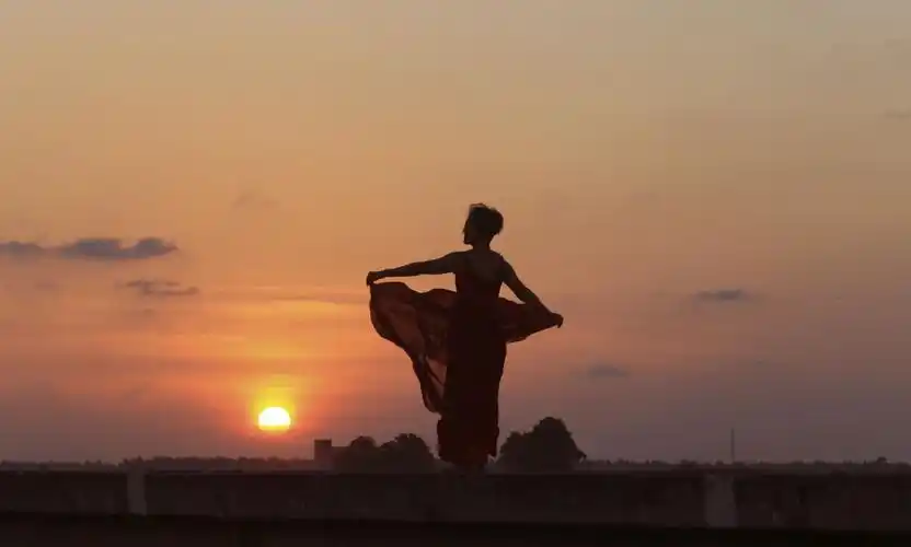 [人像摄影] 背光之舞